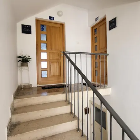 Apartment Old Town Marija